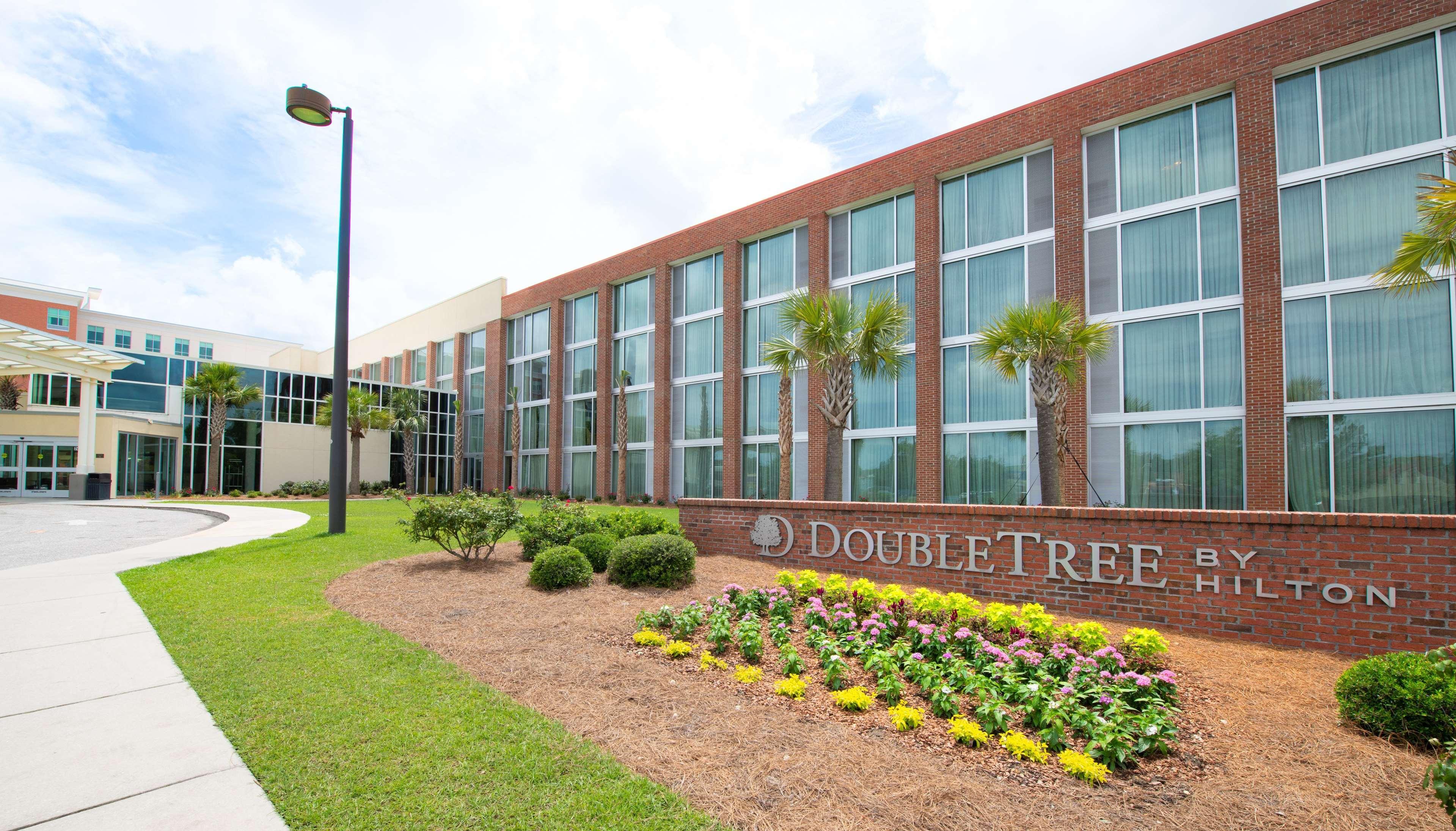 Doubletree Hotel & Suites Charleston Airport North Charleston Exterior foto
