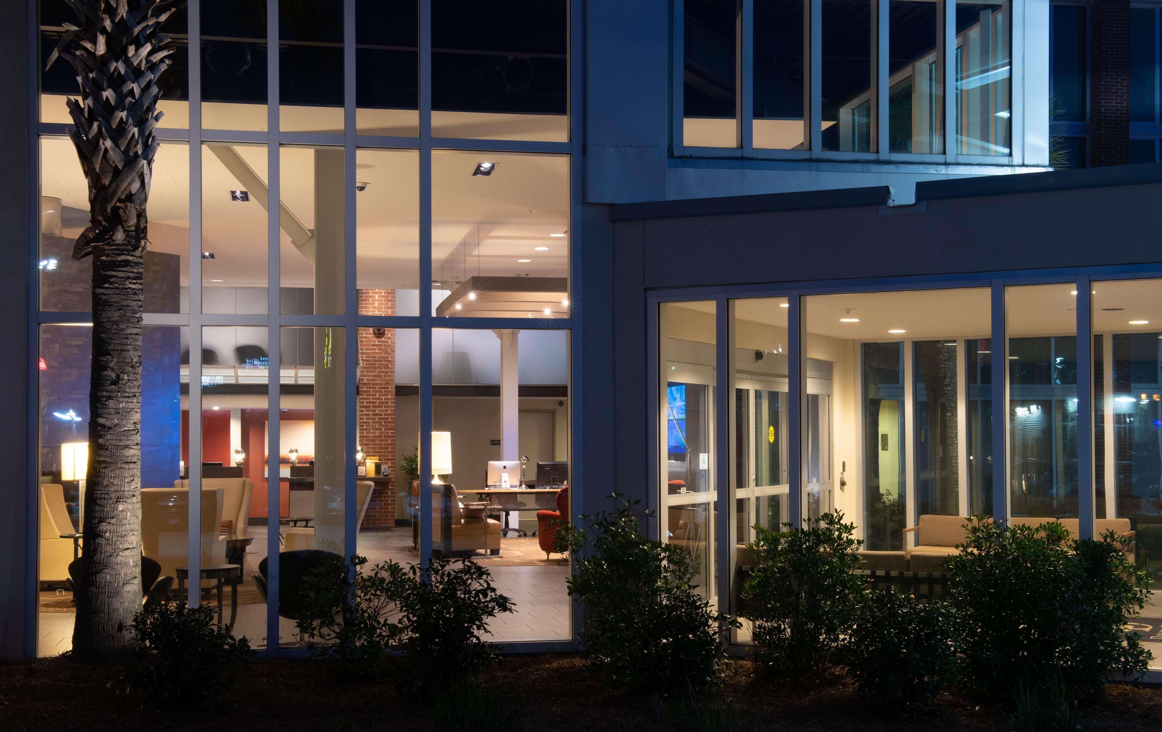 Doubletree Hotel & Suites Charleston Airport North Charleston Exterior foto